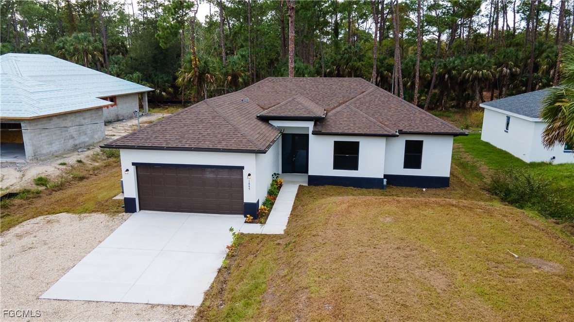 1845  Della Drive