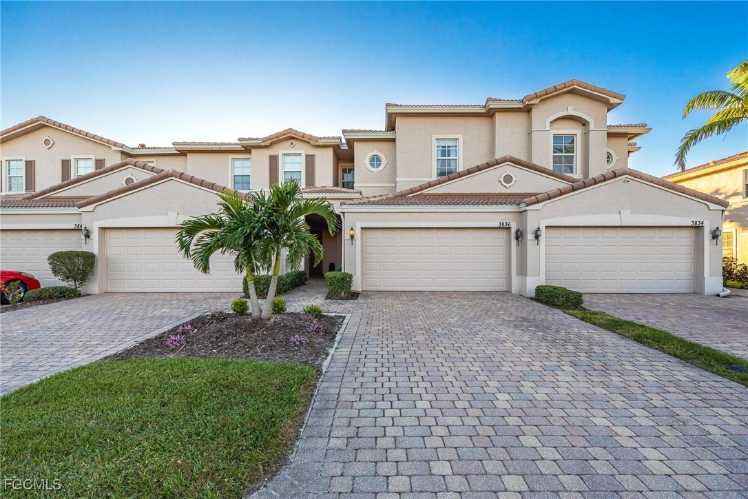 3836  Cherrybrook Loop