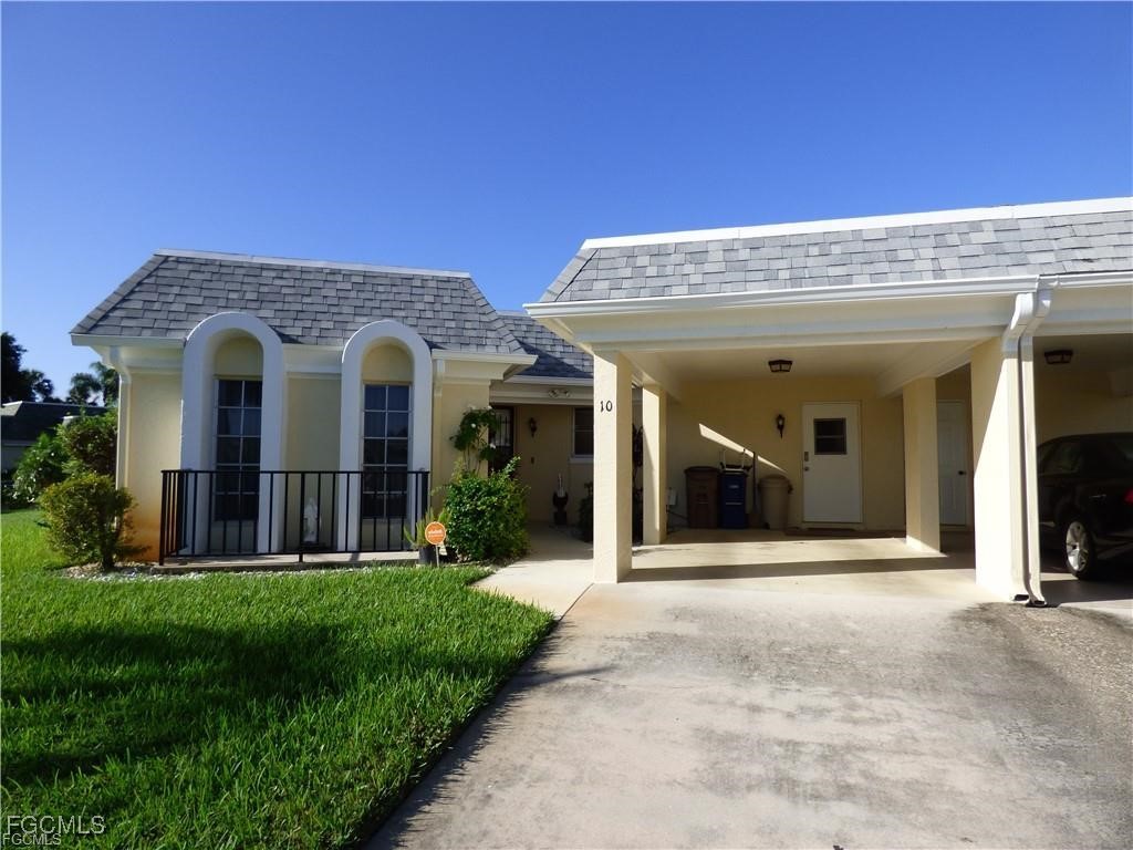 10  Regency Court