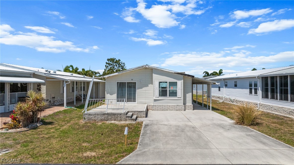 5270  Manatee Bay Lane