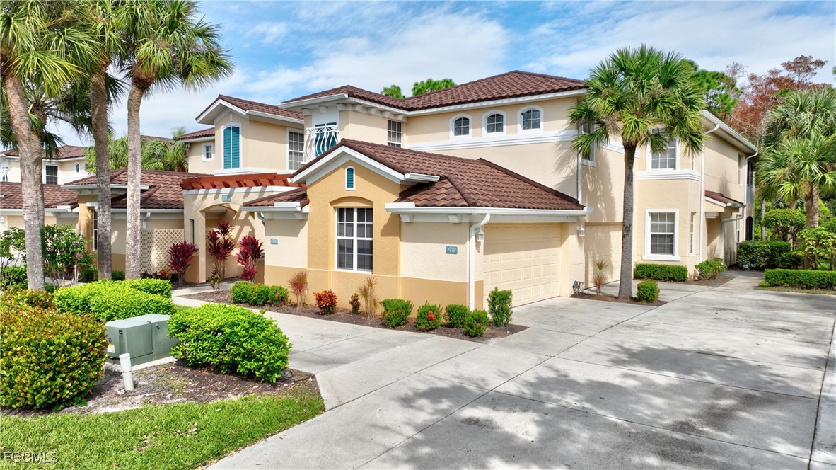 10507  Sevilla Drive, Apt 202