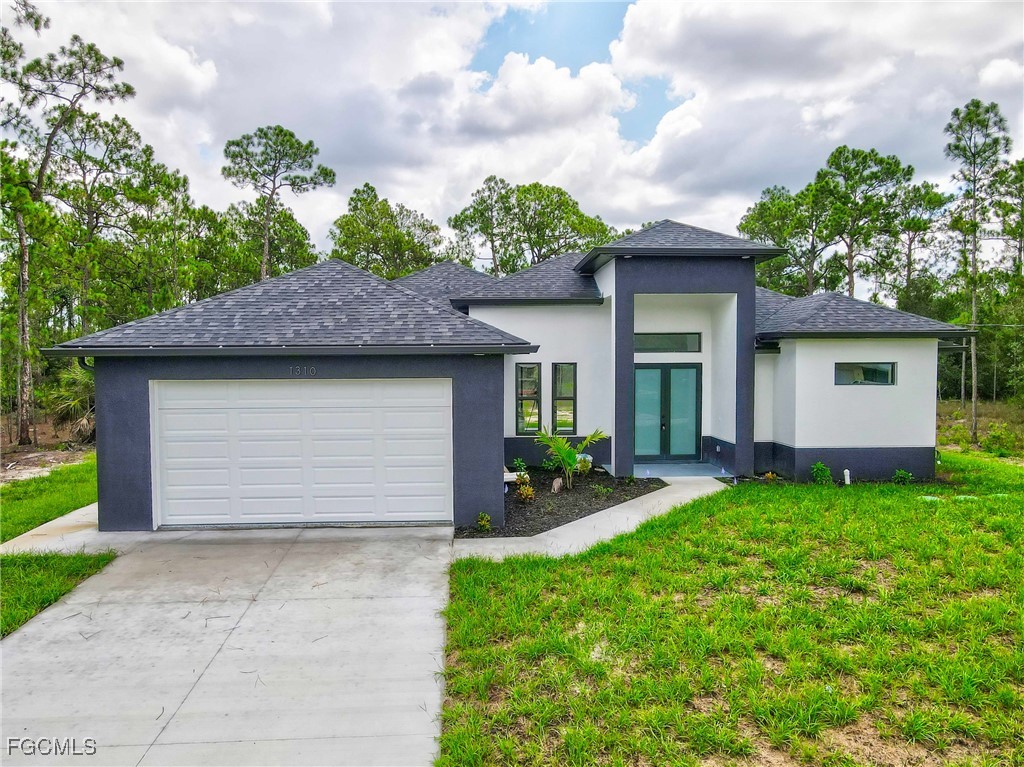 1310  Acacia Avenue