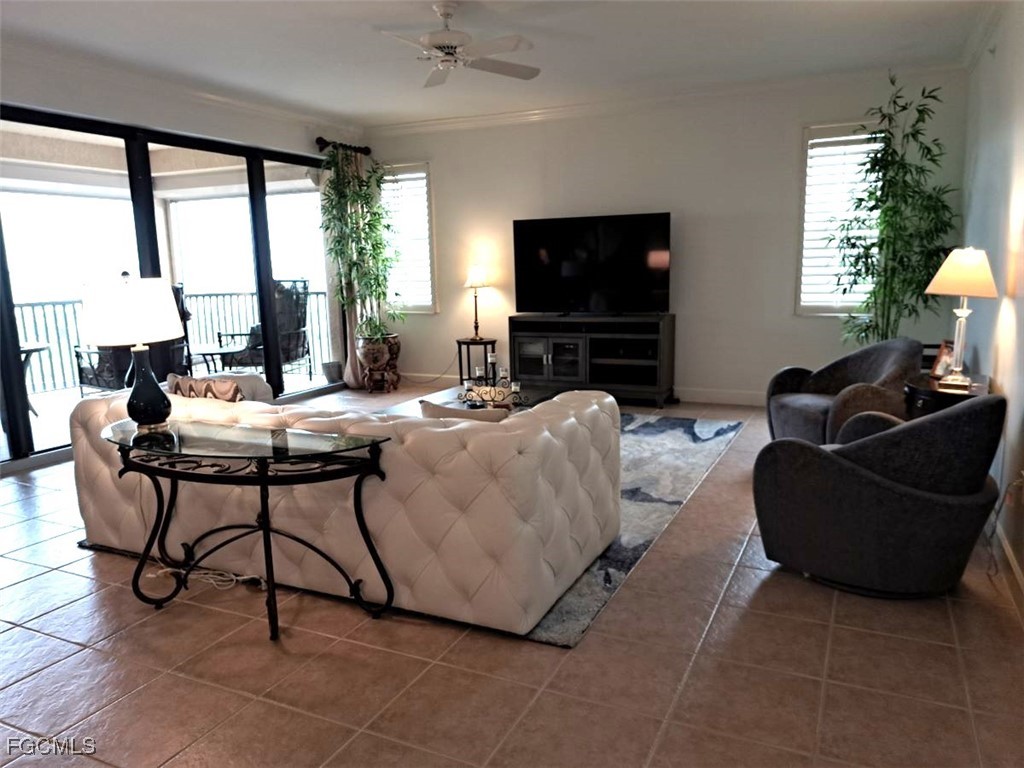 11600  Court Of Palms, Apt 206