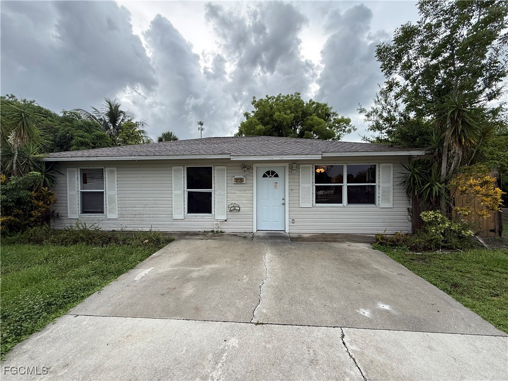 12135  Americus Lane