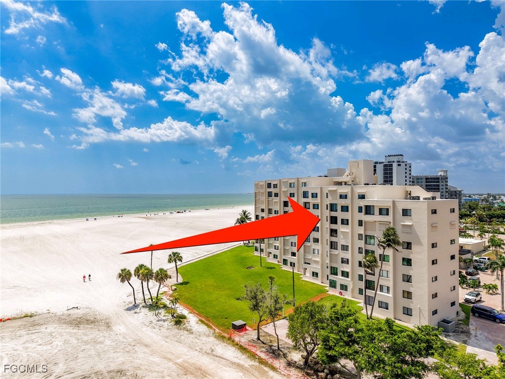 6672  Estero Boulevard, Apt A610