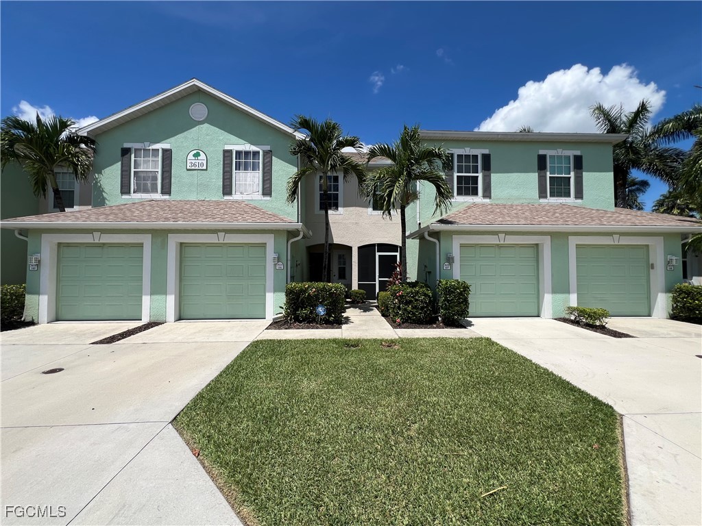 3610  Pine Oak Circle, Apt 106