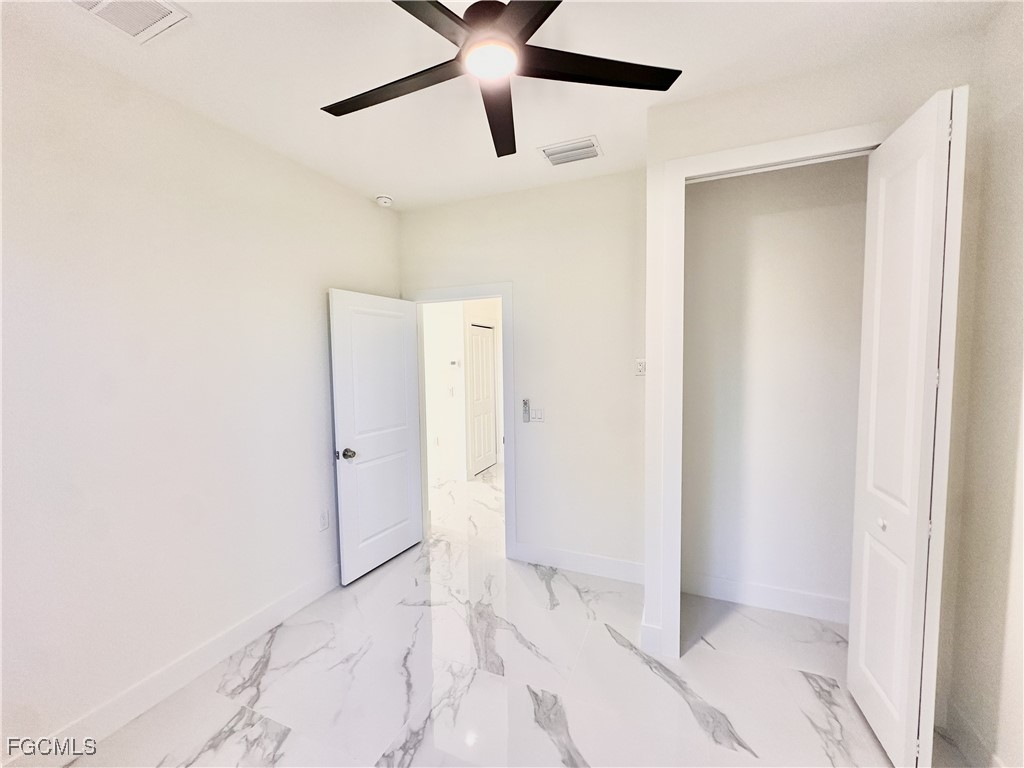 2404/2406  Dickens Avenue