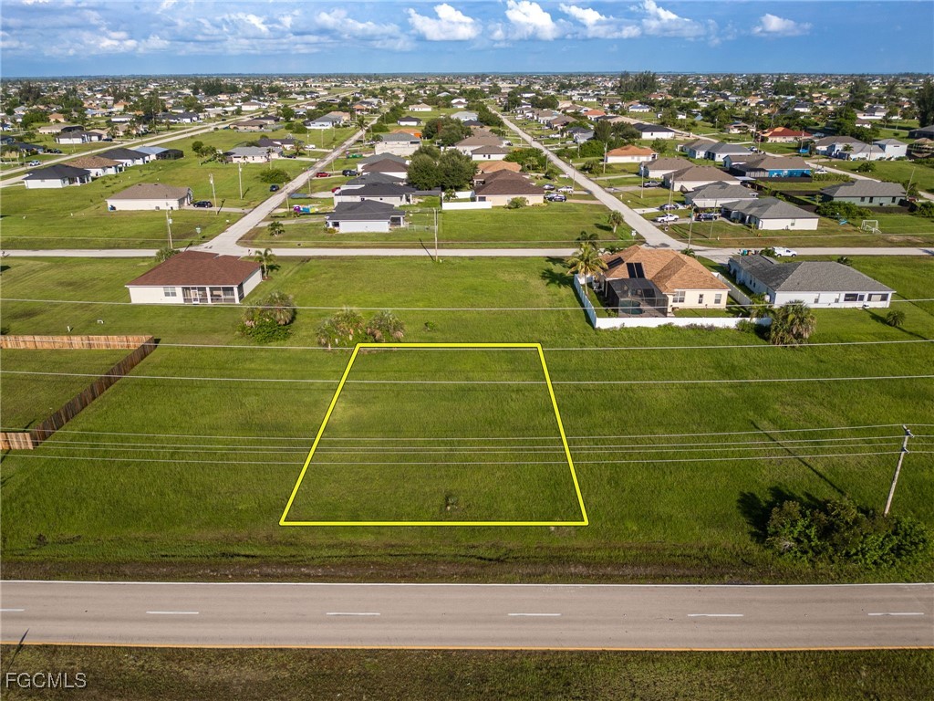 816  El Dorado Boulevard