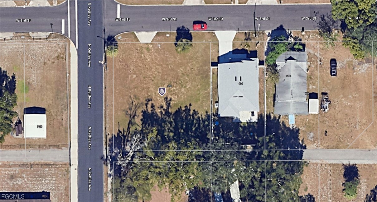 618 W 3rd Street
