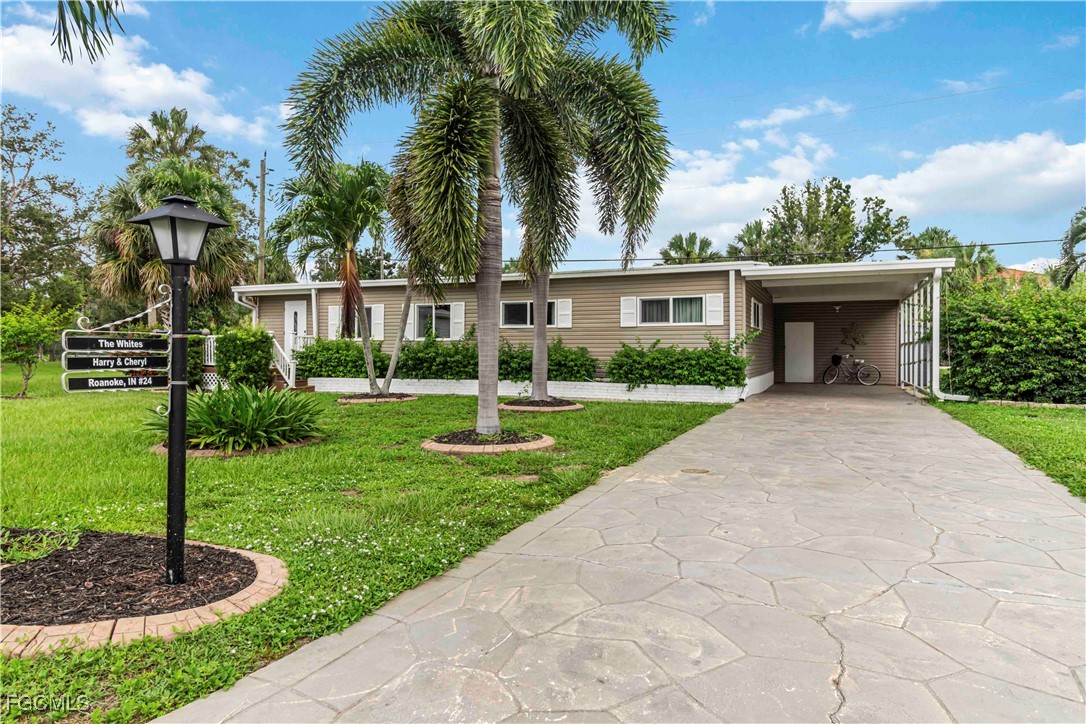 24  Williamsburg Way