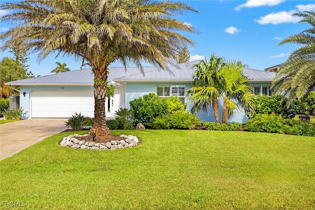 941  Pecten Court