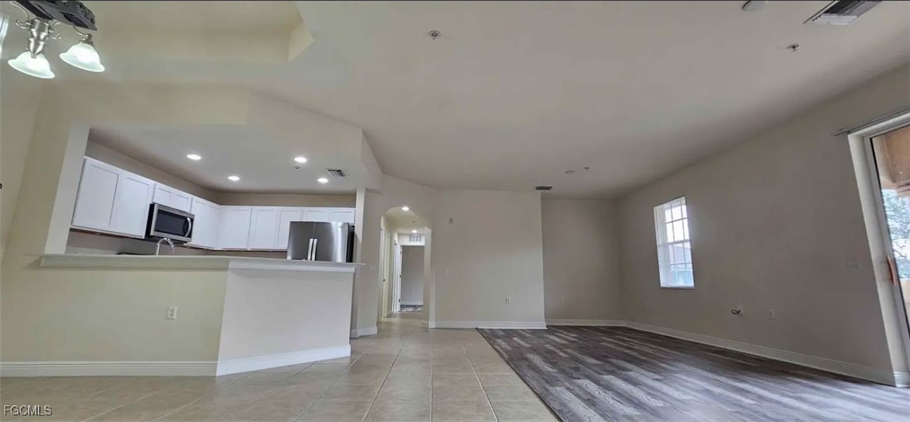 2913  Tuscan Drive, Apt 203