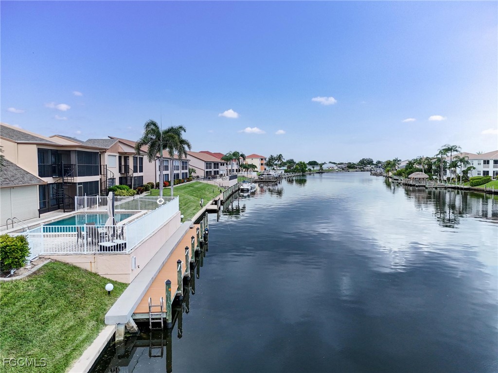 3722 SE 12th Avenue, Apt 2F