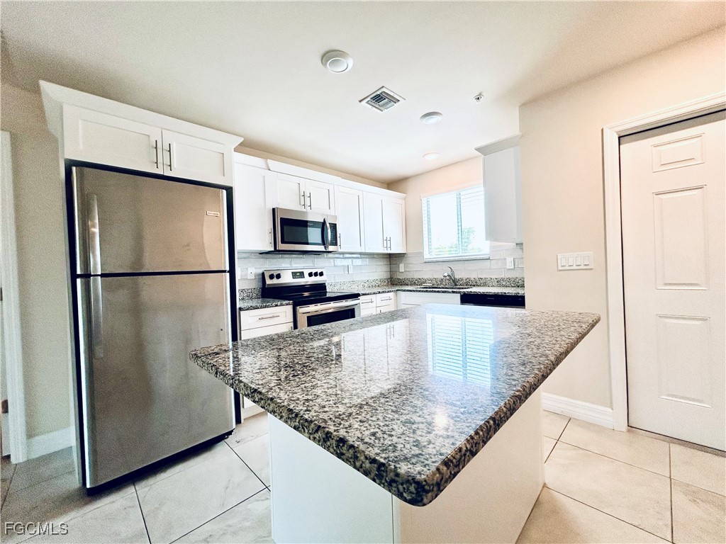 1625 SW 1st Avenue, Apt 201