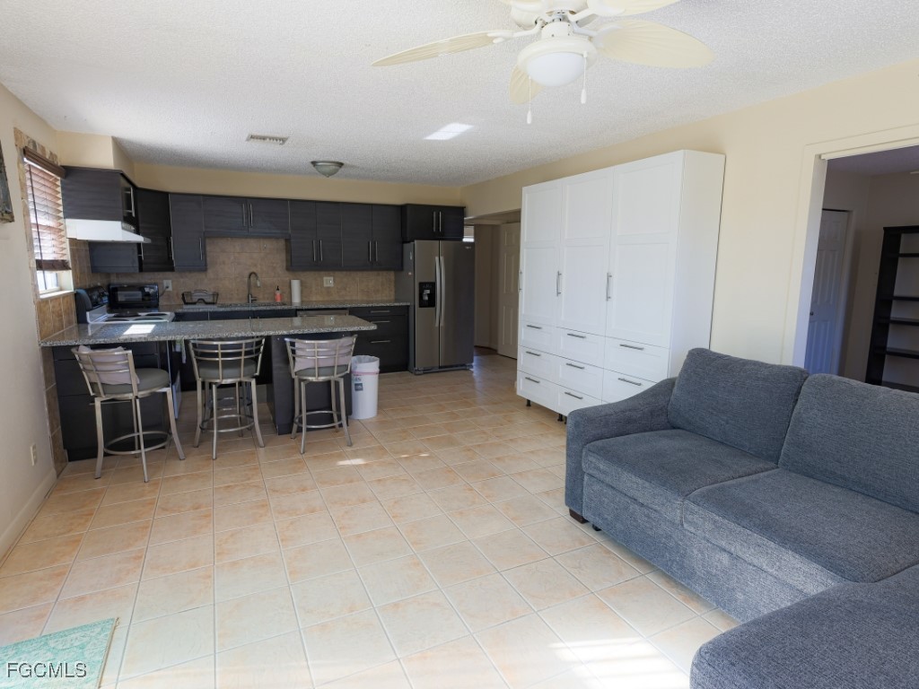 841/843  South Street