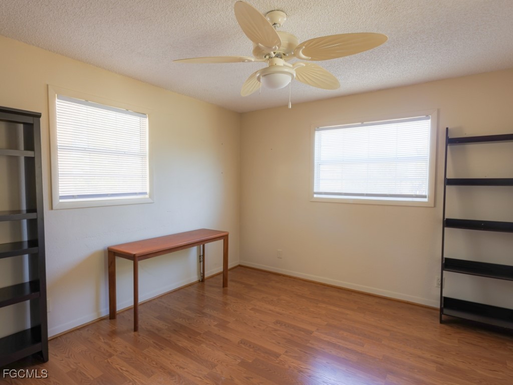 841/843  South Street