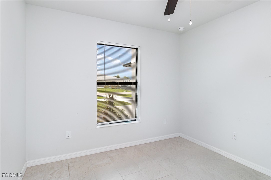 507/509 SW 8th Place