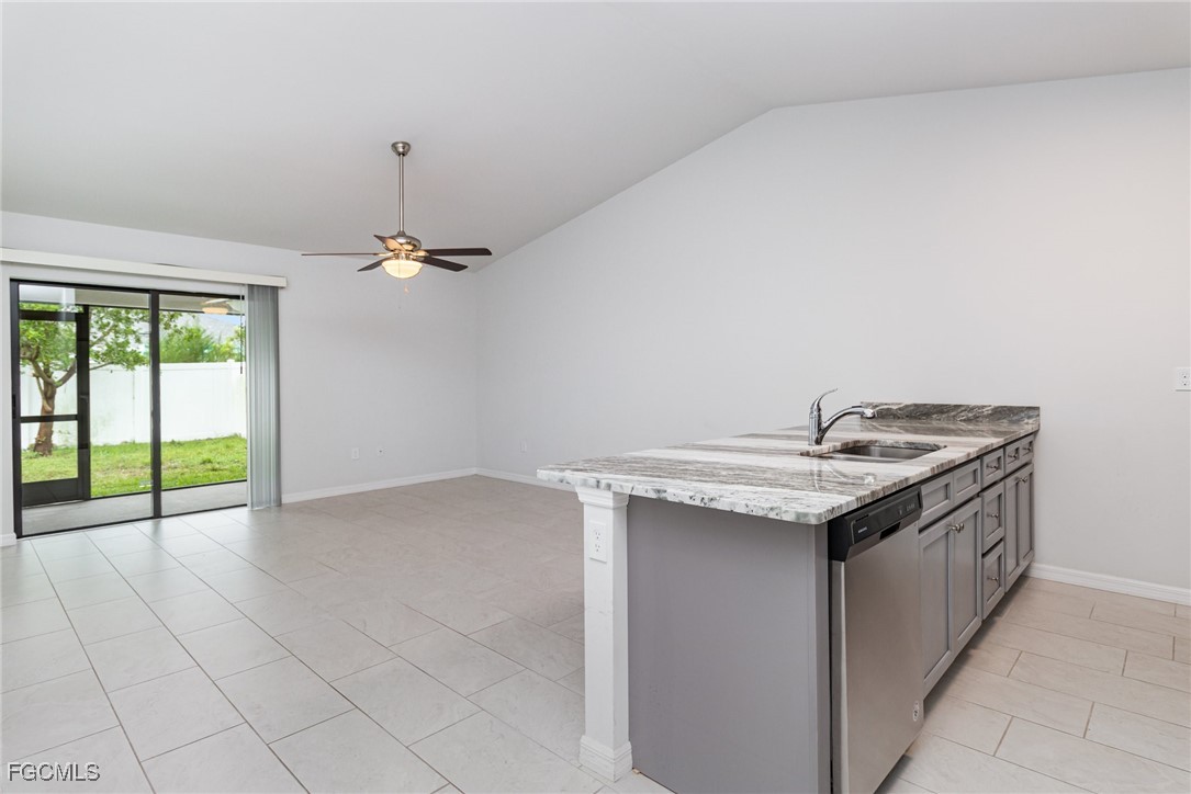507/509 SW 8th Place