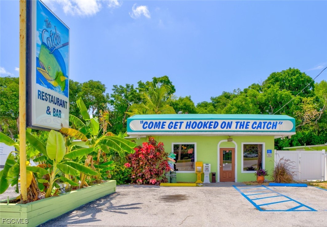102041  Overseas Highway