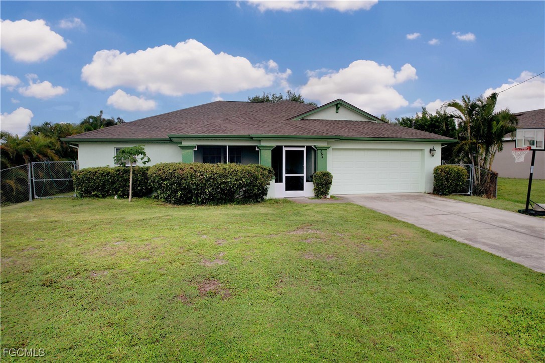 3744 NE 13th Place