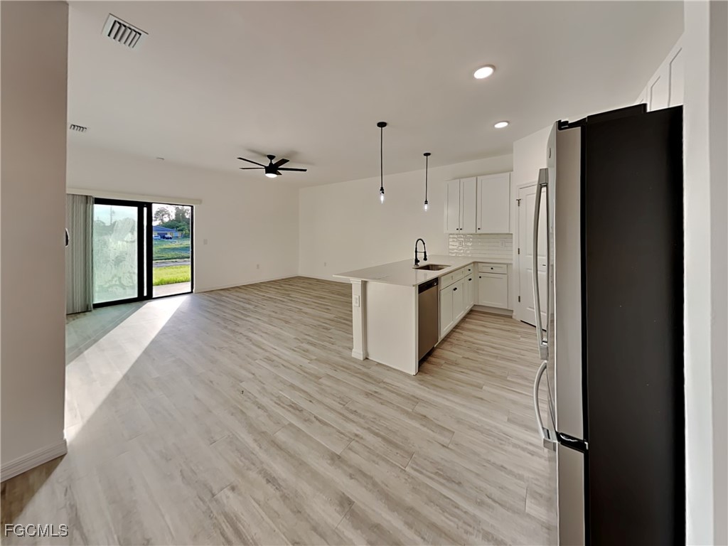 4214/4216  Santa Barbara Boulevard