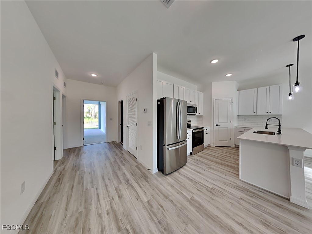 4214/4216  Santa Barbara Boulevard