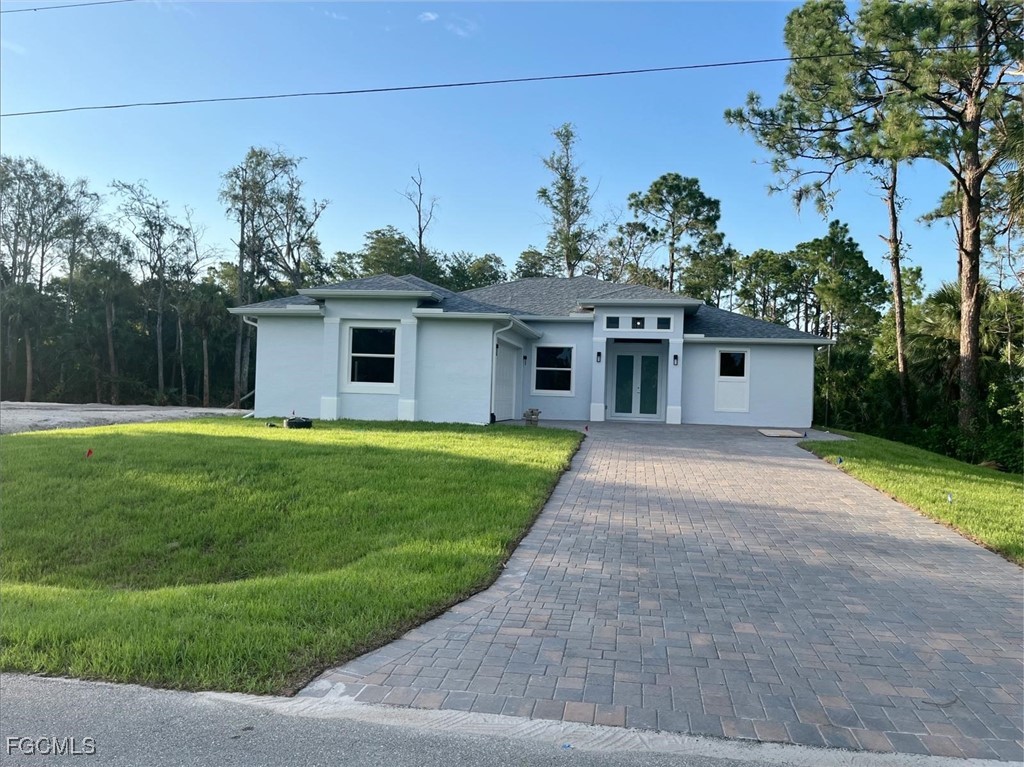 578  Woodview Drive