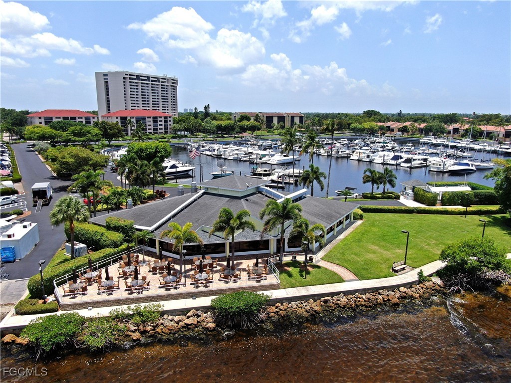 5260 S Landings Drive, Apt 1005
