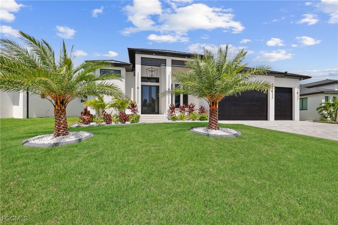 125 SW 33rd Avenue