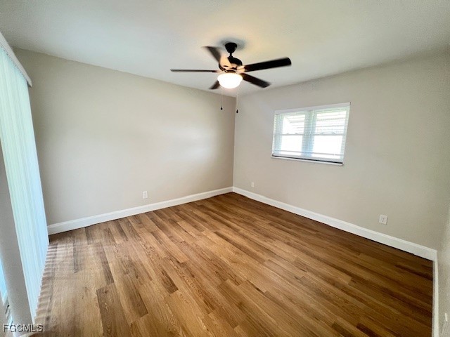 2919/2921 SW santa barbara Place