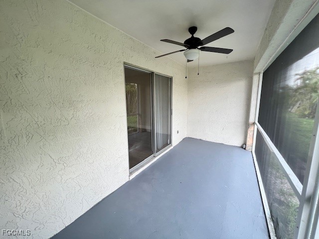 2919/2921 SW santa barbara Place