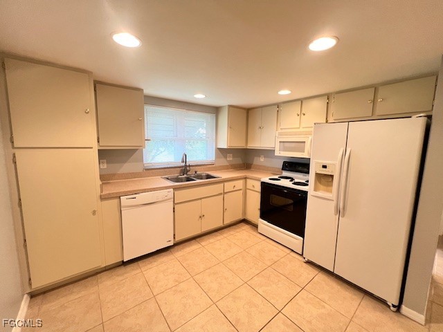 2919/2921 SW santa barbara Place