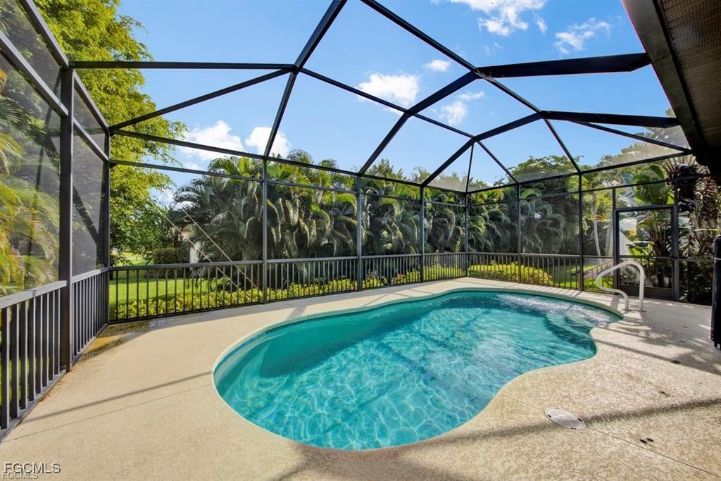 8766  Tropical Court