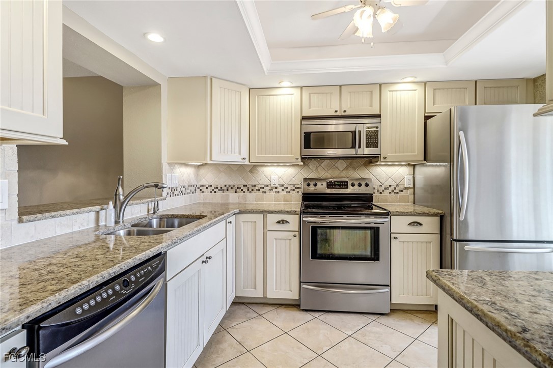 7430  Lake Breeze Drive, Apt 206