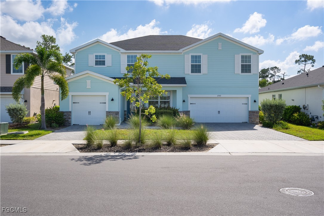 17542  Palmetto Pass Lane
