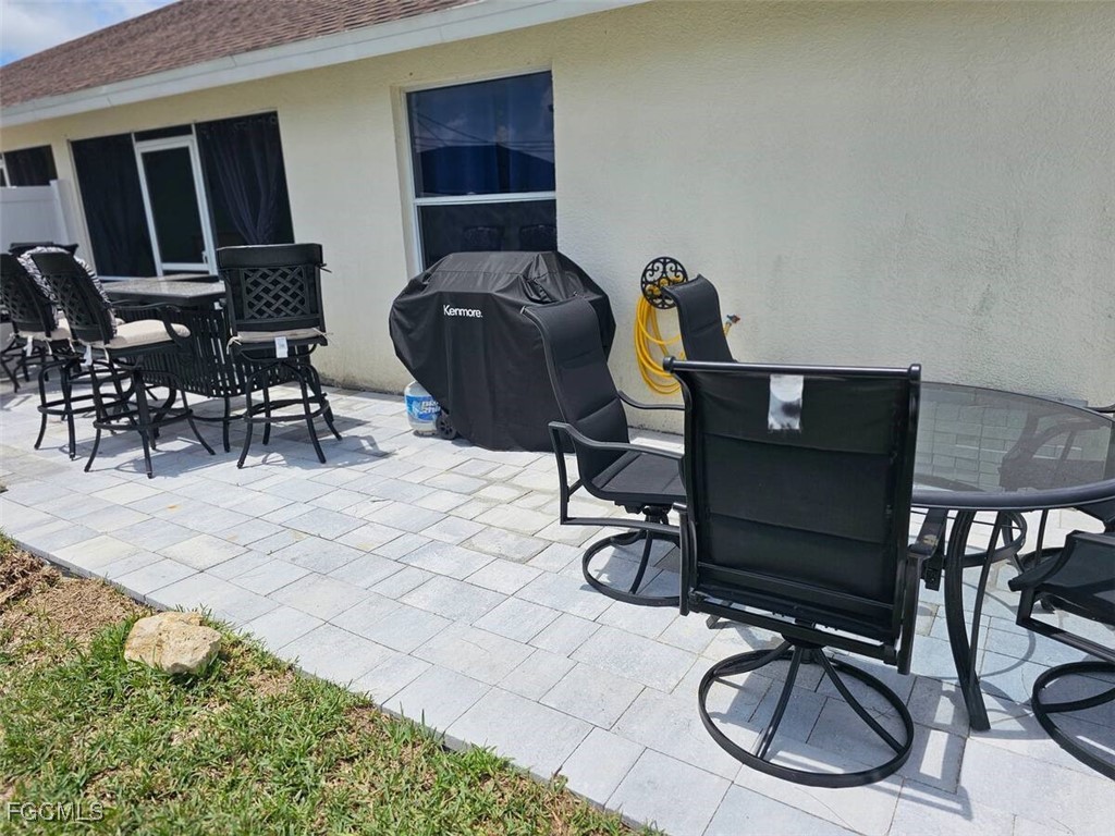 1418  Cape Coral Parkway