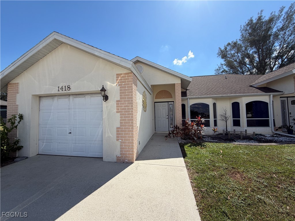 1418  Cape Coral Parkway
