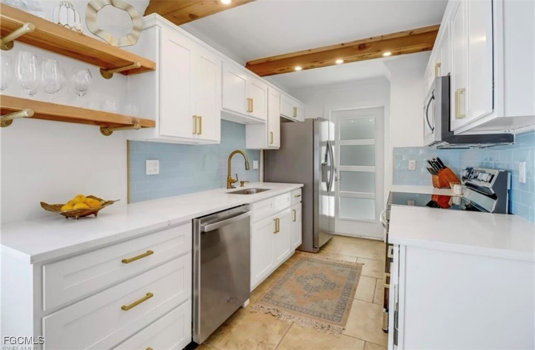 1300  Gulf Shore Boulevard, Apt 103