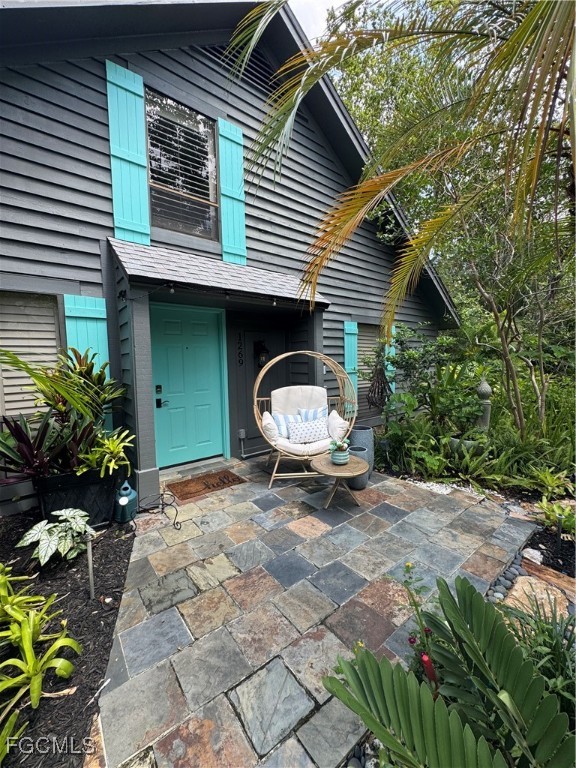 1269  Solana Road, Apt E3