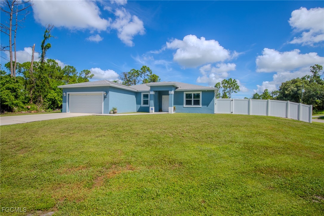 8014  Royal Circle