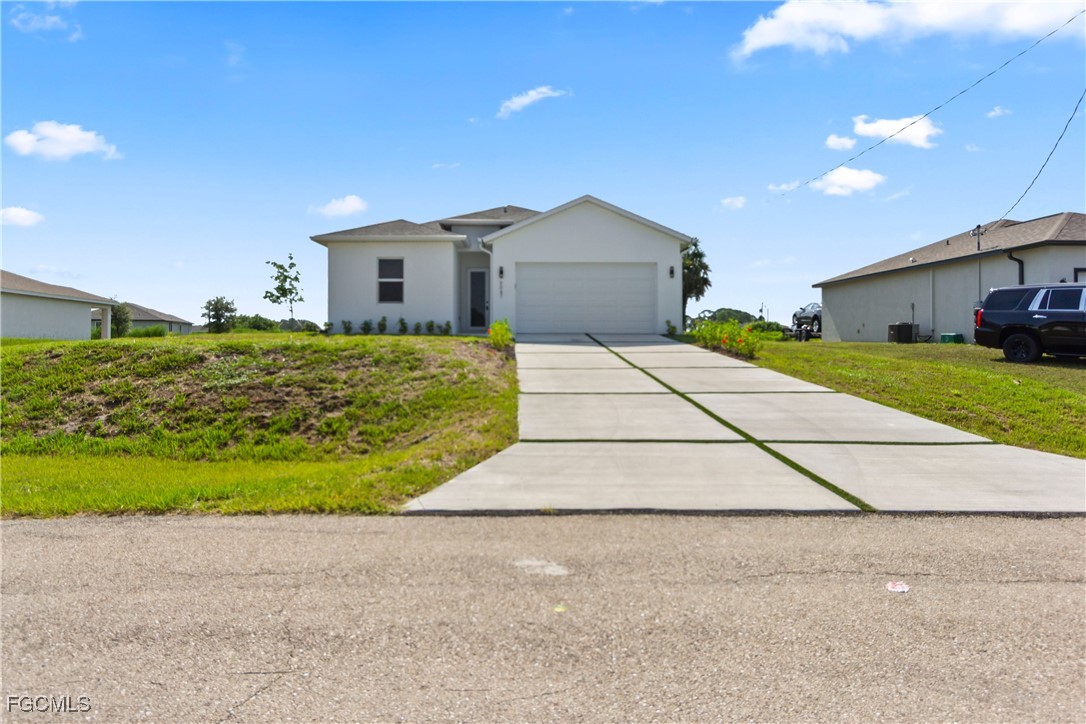9047  Maywood Circle