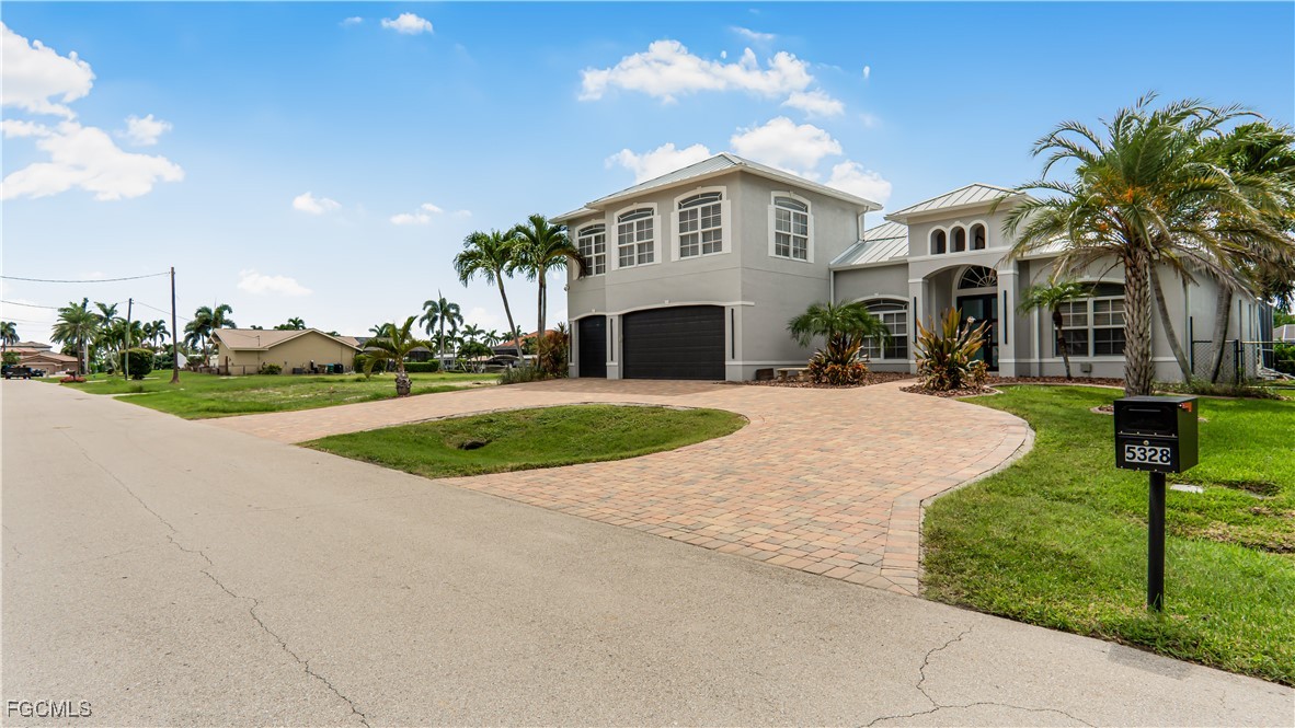 5328  Mayfair Court