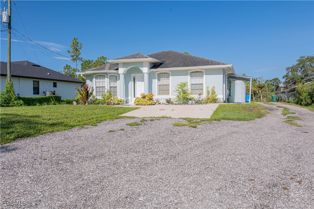 2335  Desoto Boulevard