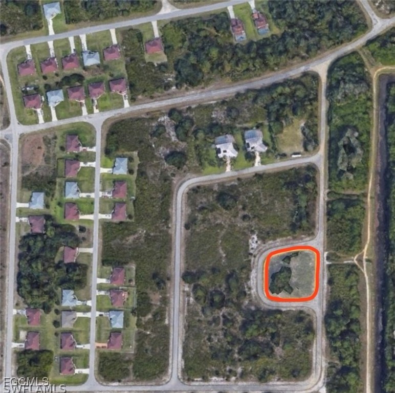 660  Whitmore Loop
