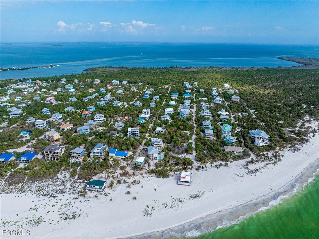 4490  Conch Shell Drive