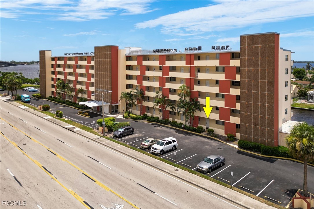 1766  Cape Coral Parkway, Apt 109