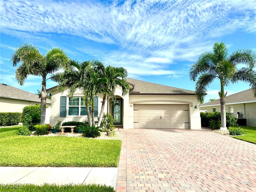 3193  Amadora Circle