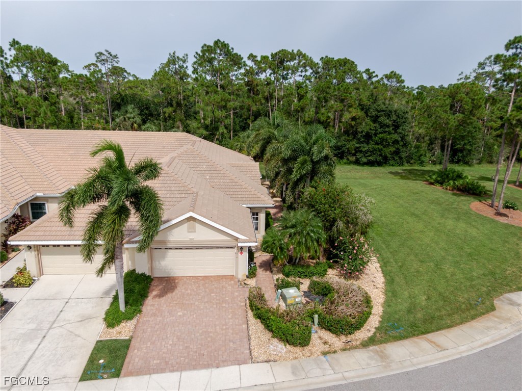 20910  Calle Cristal Lane, Apt: 4