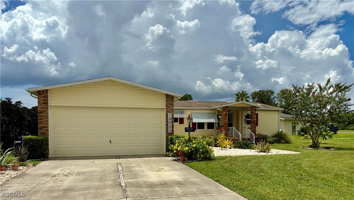 19863  Eagle Trace Court