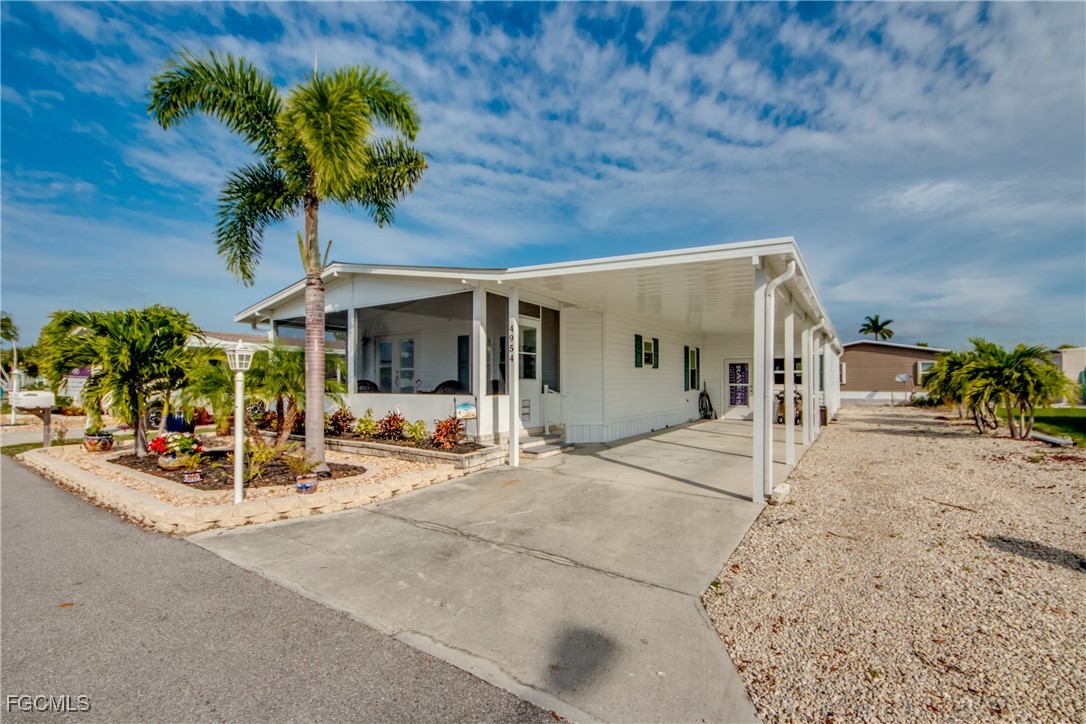 4954  Needlefish Lane